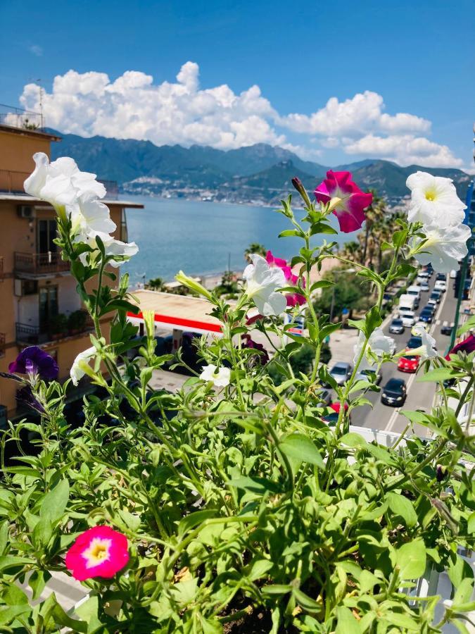 Apartamento Viva La Nonna Salerno Exterior foto
