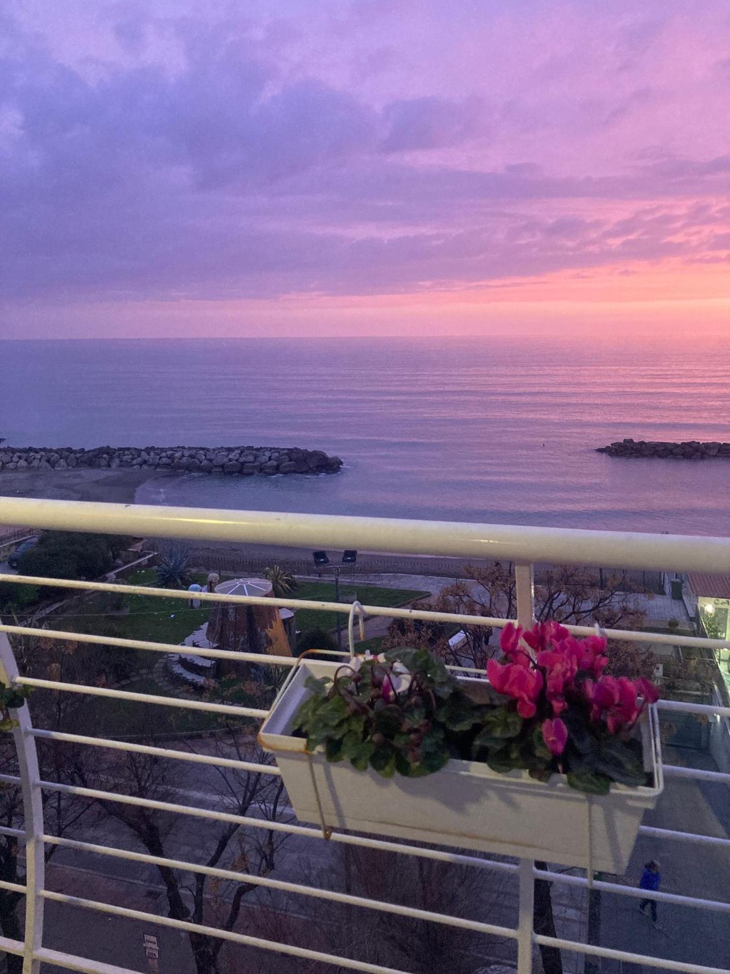 Apartamento Viva La Nonna Salerno Exterior foto